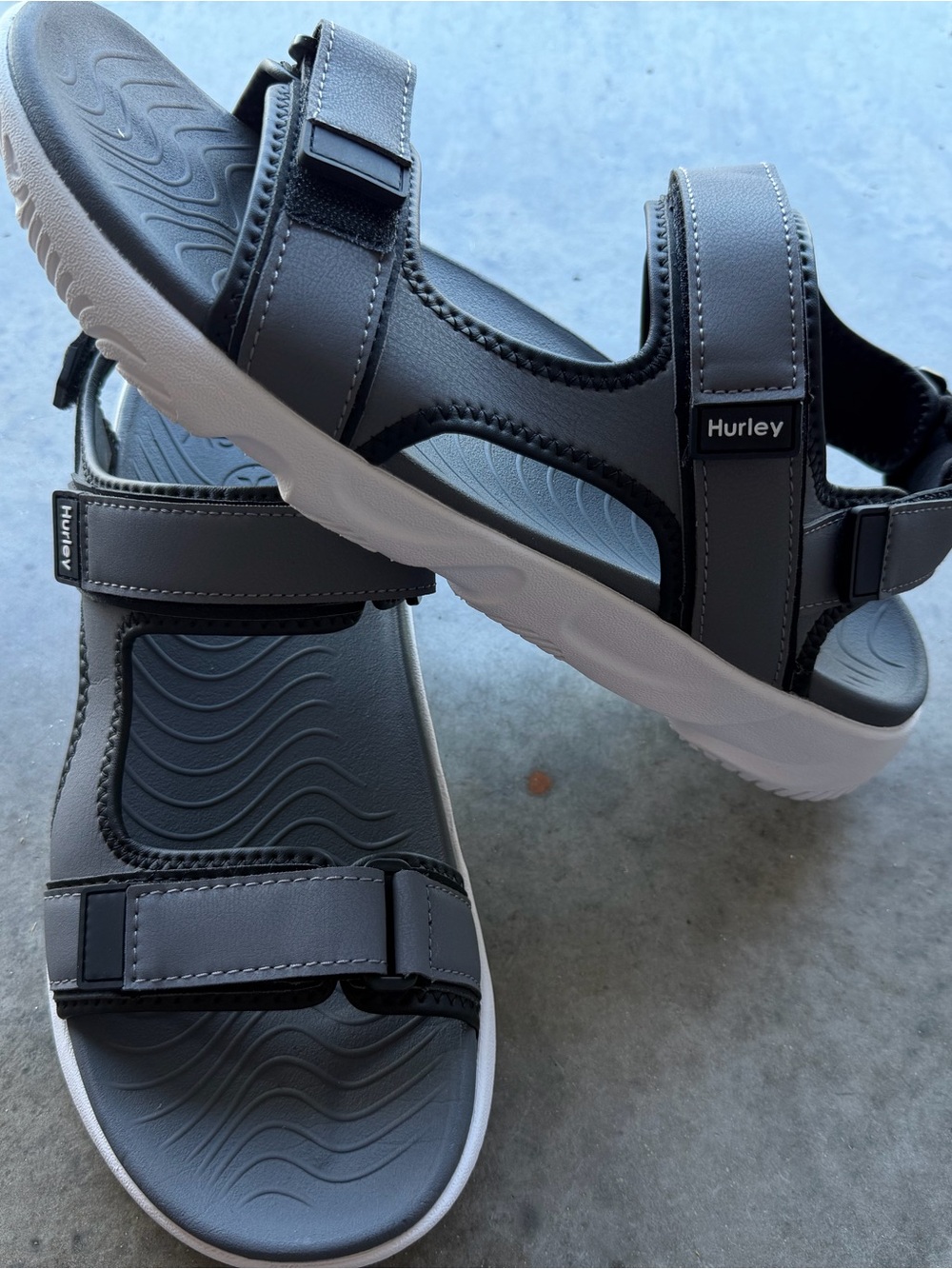 Hurley Men’s Gray and White Sport Sandals